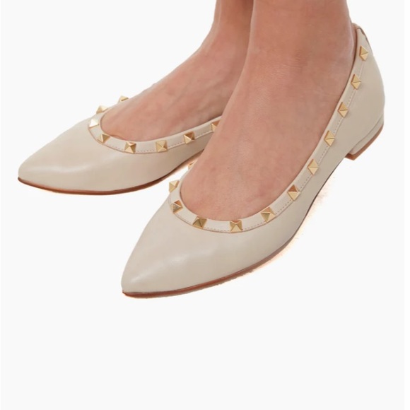 Exclusive Beige Nisim FlatsFRENCH SOLE